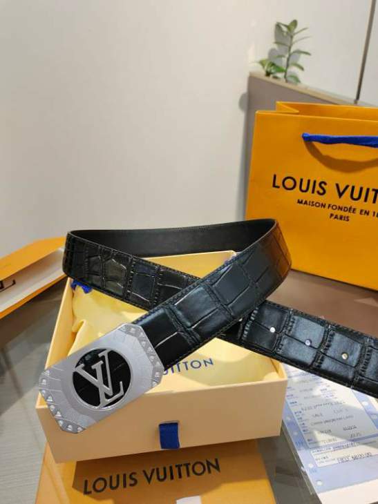 Picture of Louis Vuitton Belts _SKUfw217990213fw
